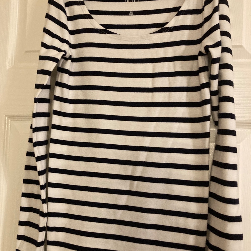 Gap Long sleeve T-shirt